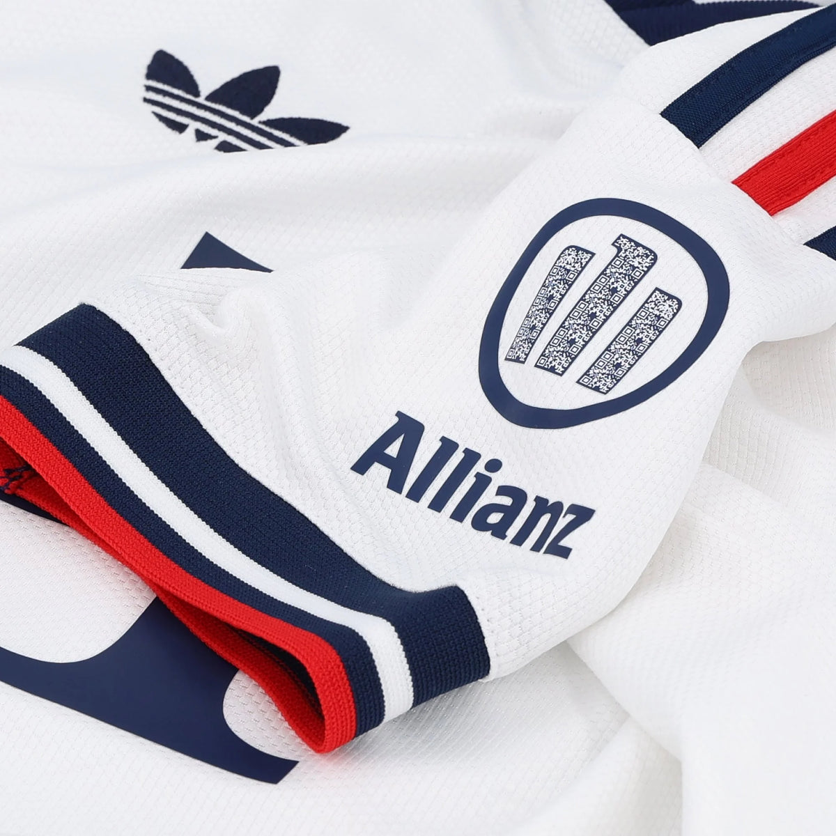Kid's Replica Bayern Munich Away Jersey 26/27