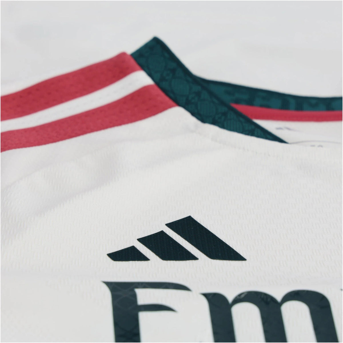 Kid's Authentic Real Madrid Home Jersey 26/27