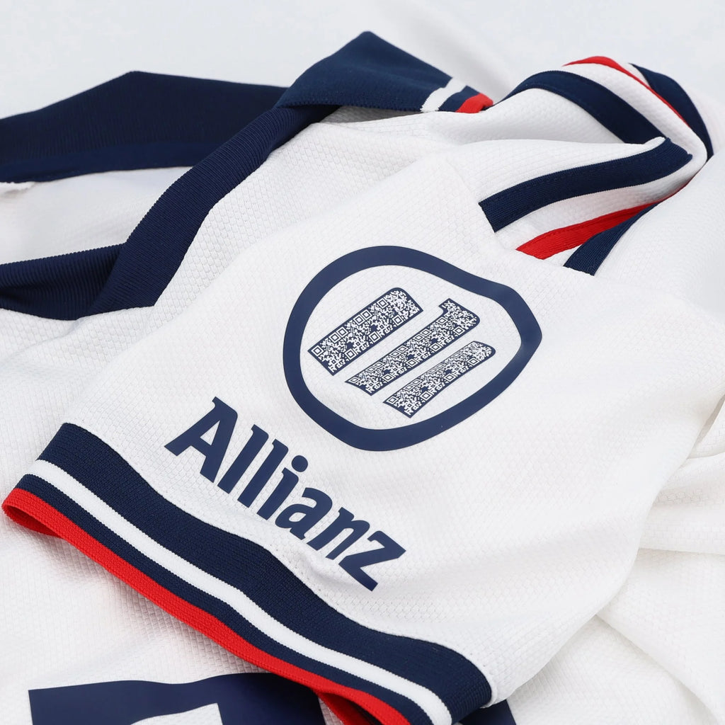 Men's Replica Bayern Munich Away Jersey 26/27