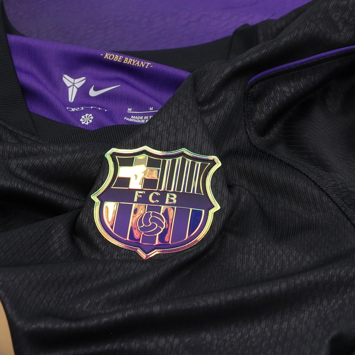 Men's Replica Barcelona Away Jersey 26/27