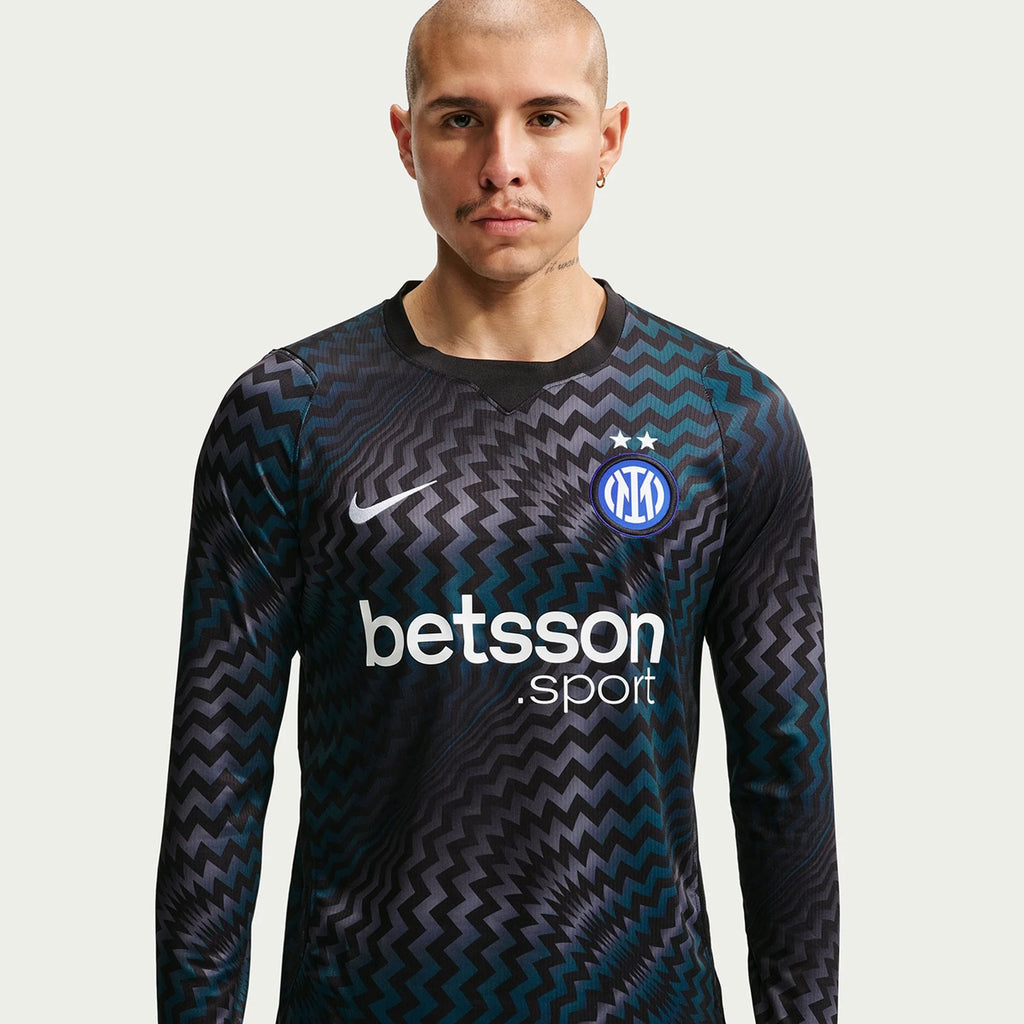 Inter Milan Long Sleeve Goalkeeper Jersey 26/27