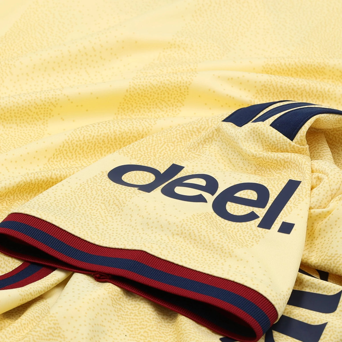Men's Replica Arsenal Third Jersey 26/27
