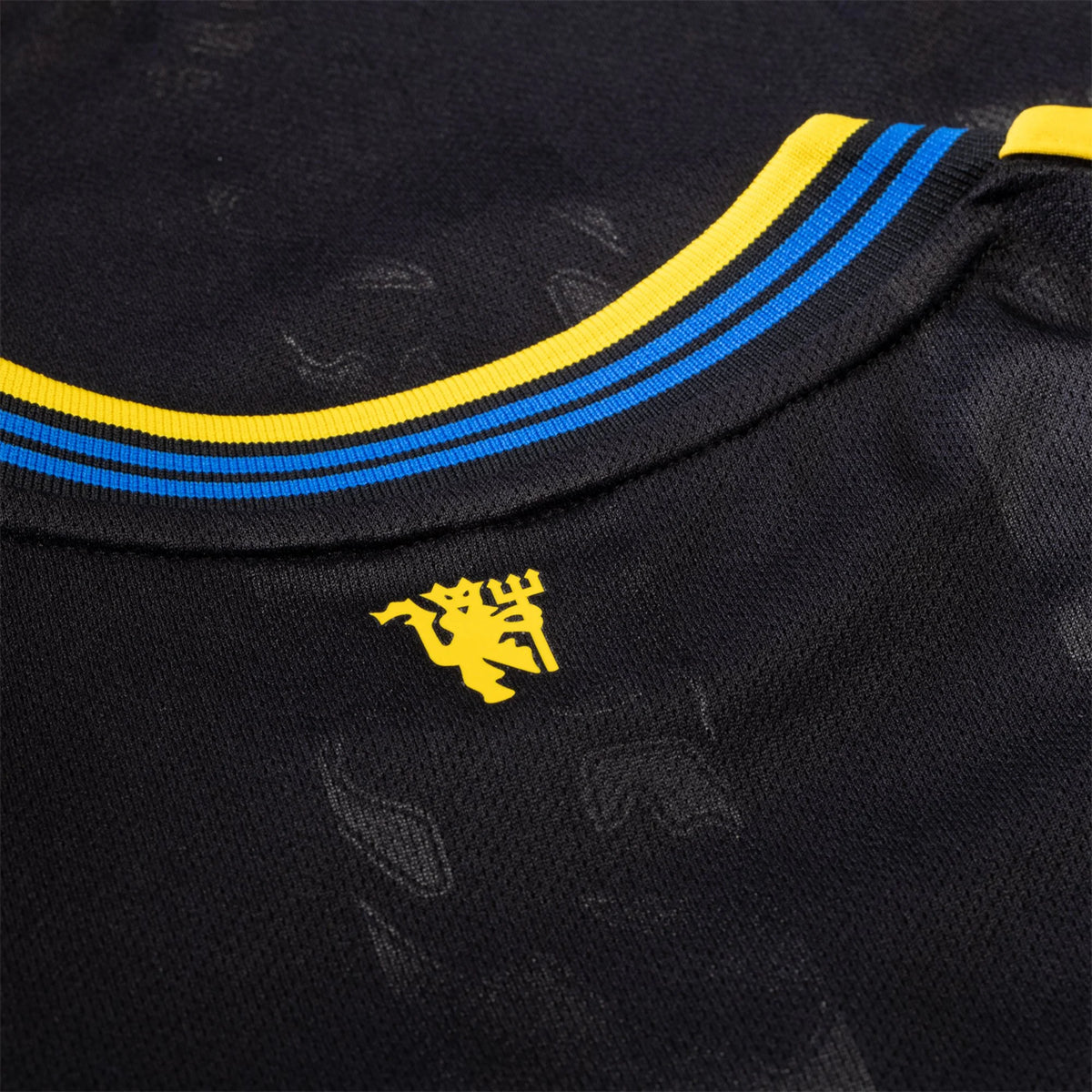 Kid's Replica Manchester United Third Jersey 25/26