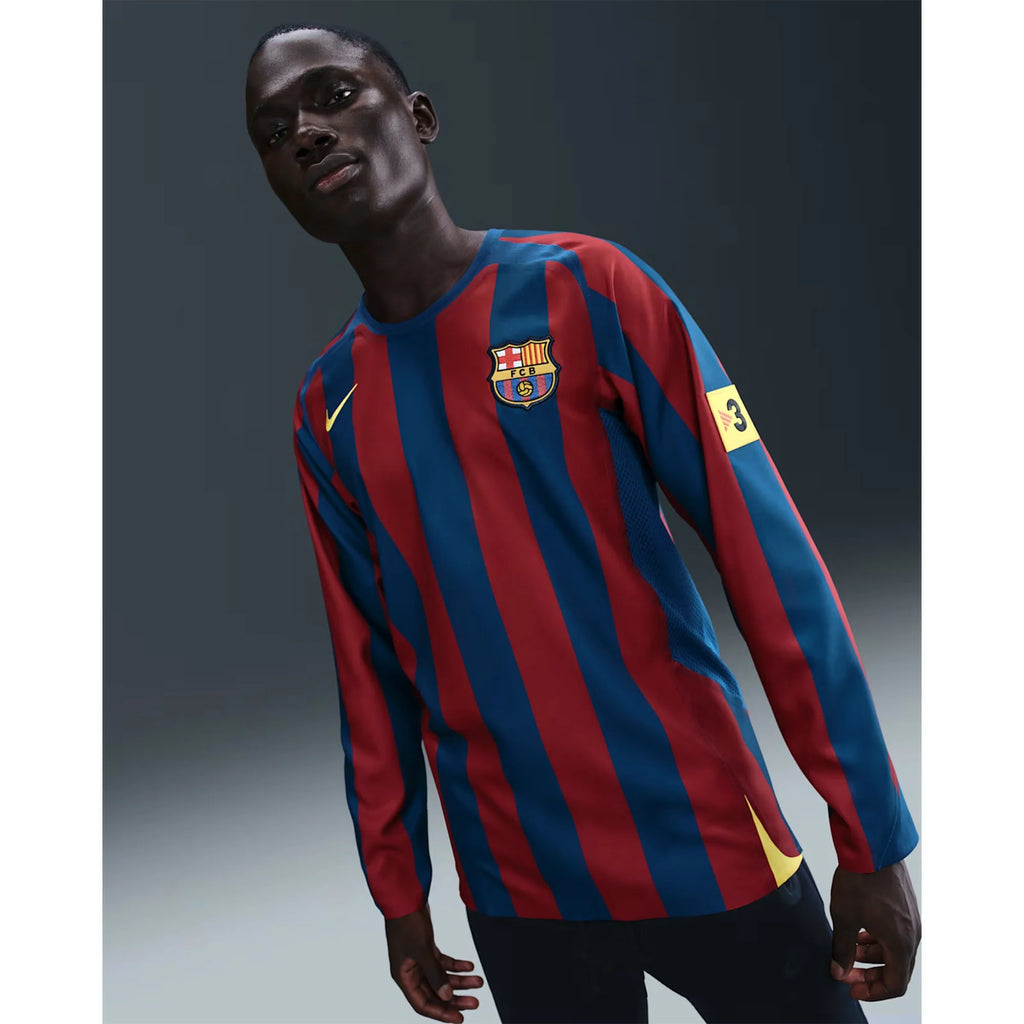 Barcelona 2005/06 Ronaldinho Reissue Jersey