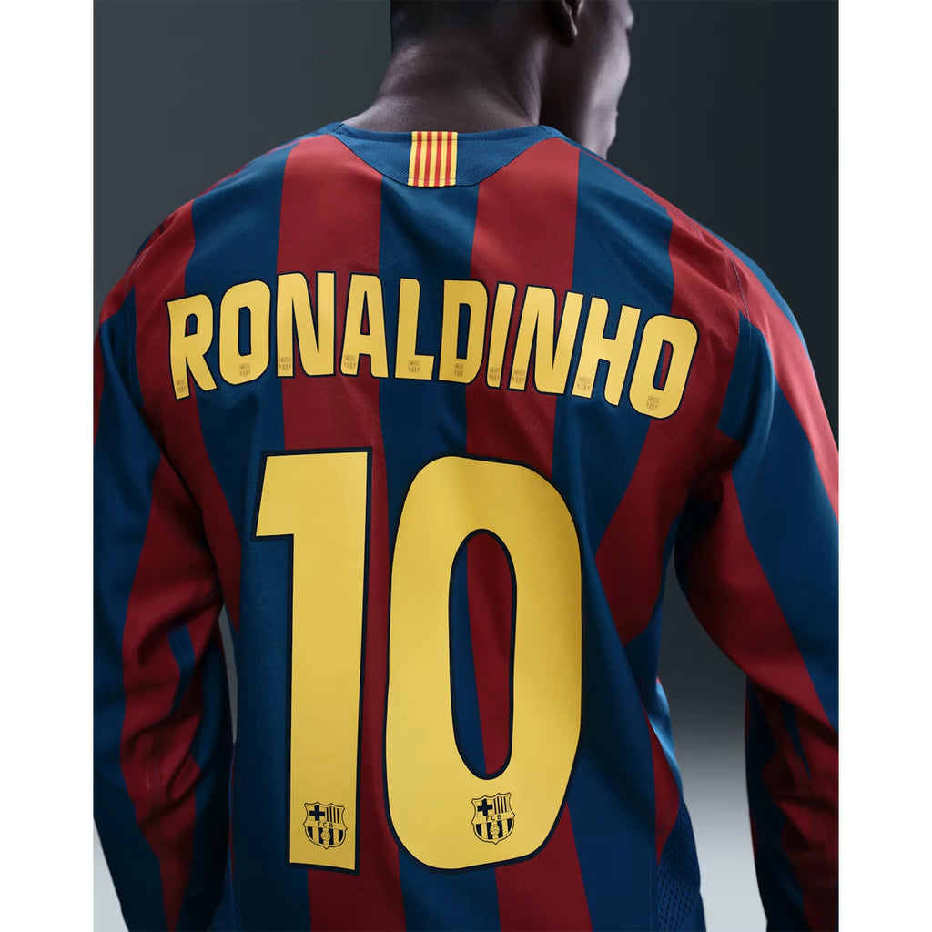 Barcelona 2005/06 Ronaldinho Reissue Jersey