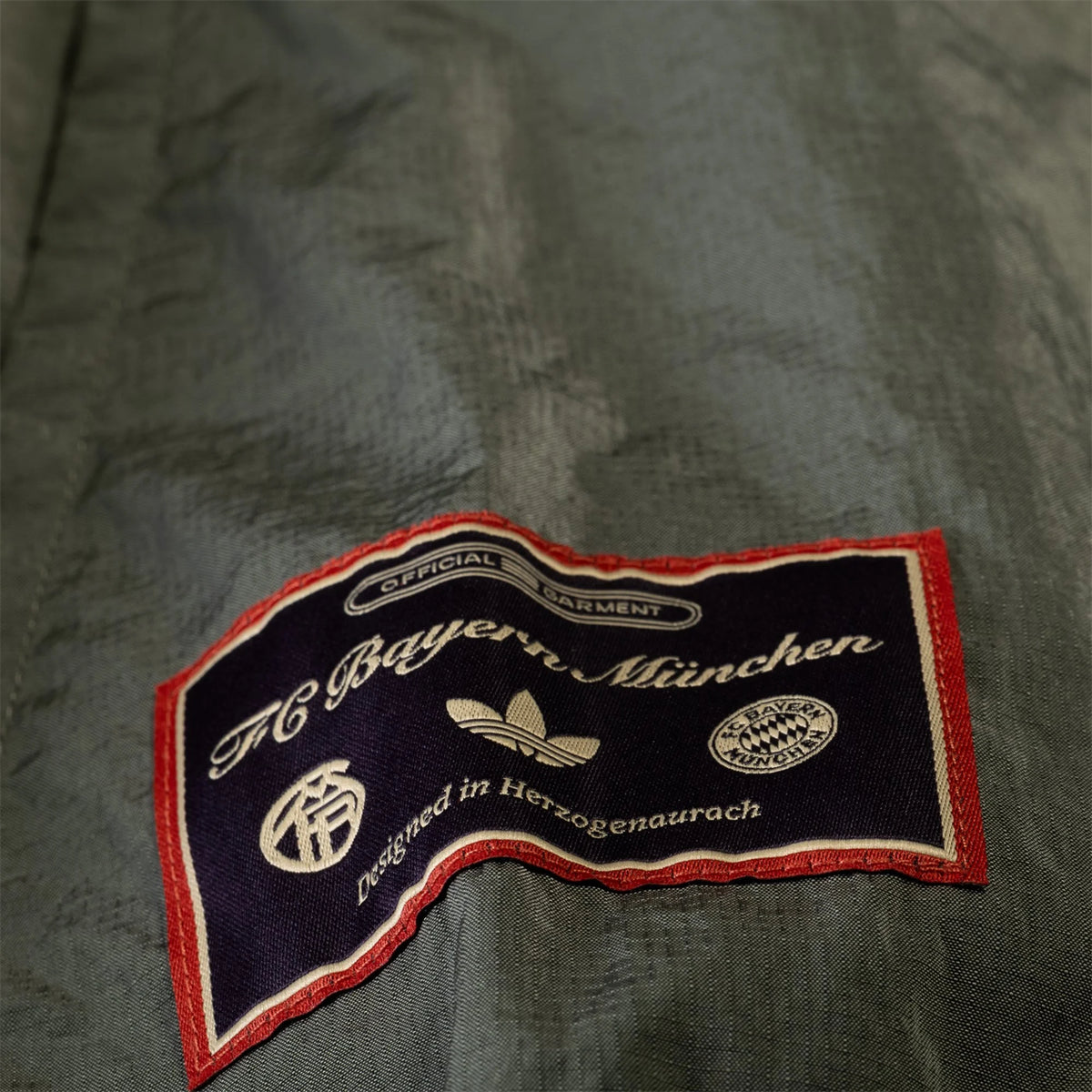 Bayern Munich Icon Half Zip Jacket