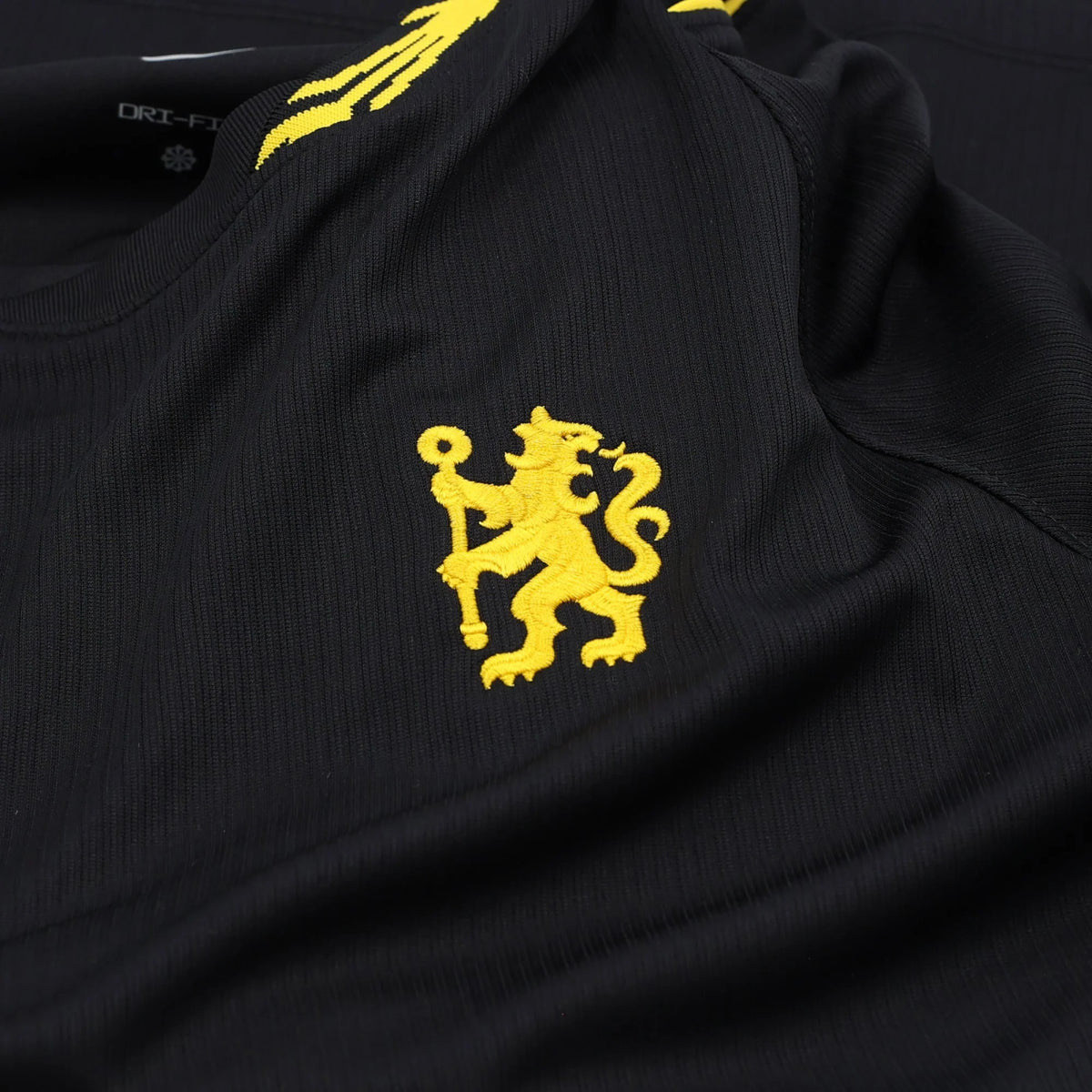 Men's Replica Chelsea Away Jersey 26/27