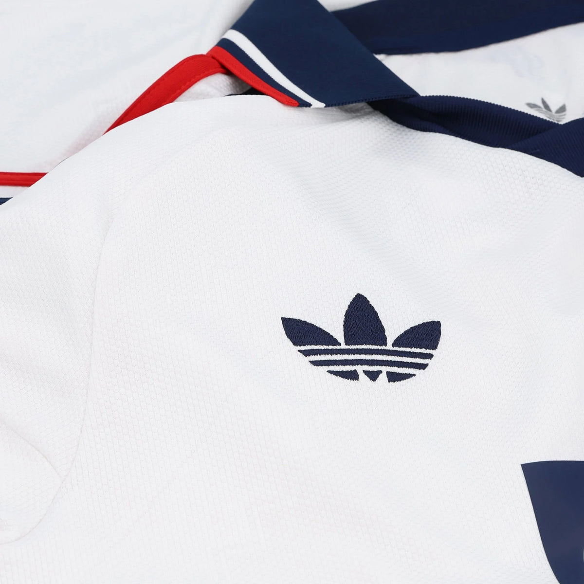 Men's Replica Bayern Munich Away Jersey 26/27